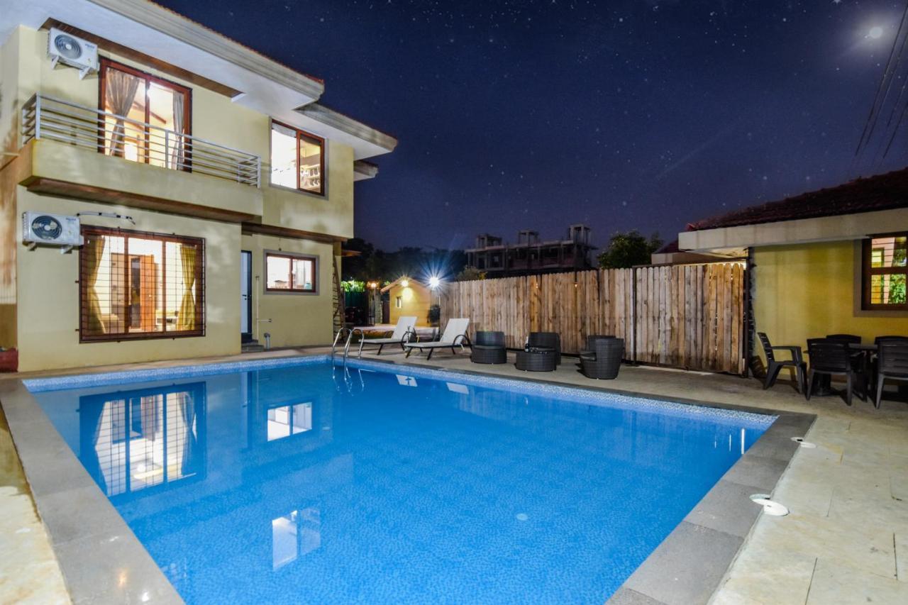 Lifeline Villas - Luxurious Taraangan 4 Mountain View Villa With Biggest Pool And Huge Open Area Lonavala Exterior photo